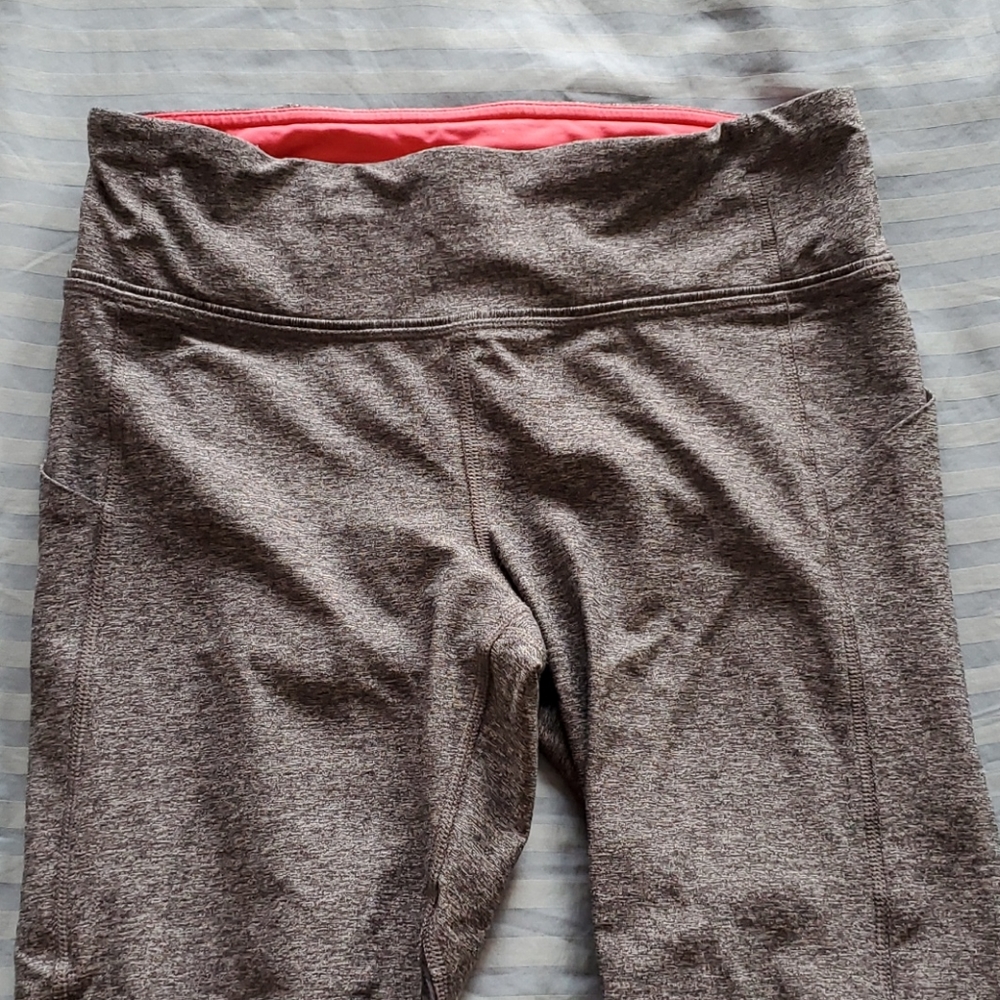 Lululemon cropped running leggings